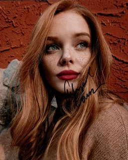 Abigail Cowen autograph