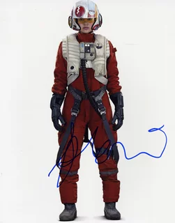 Jessica Henwick autograph