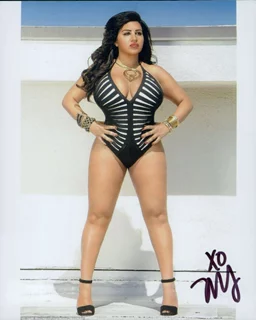 Mercedes Javid autograph