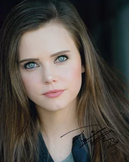 Tiffany Alvord autograph