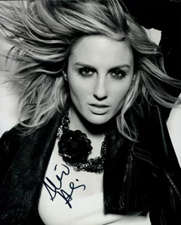 Alison Haislip autograph