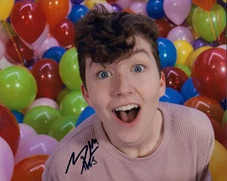 Miles McKenna autograph