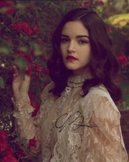 Chelsea Ricketts autograph