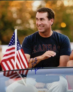 Rob Riggle autograph