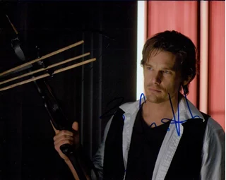 Ethan Hawke autograph