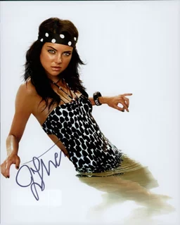 Jessica Stroup autograph