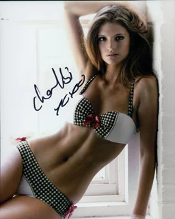 Charlbi Dean-Kriek autograph