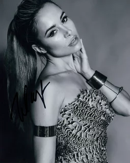 Zulay Henao autograph
