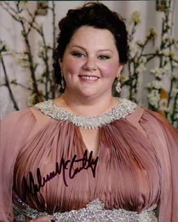 Melissa McCarthy autograph