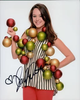Hayley Orrantia autograph