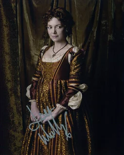 Joanne Whalley autograph