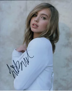 Lilia Buckingham autograph