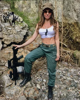 Ashley Caple autograph