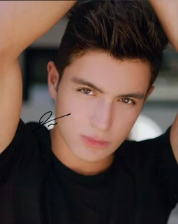 Gabriel Conte autograph