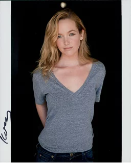 Kelley Jakle autograph