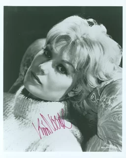Kim Novak autograph