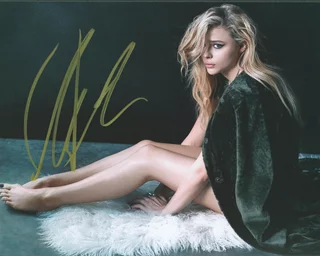 Chloe Moretz autograph