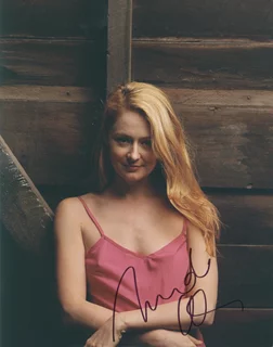 Miranda Otto autograph