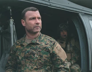 Liev Schreiber autograph