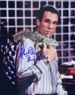 Robert Davi autograph