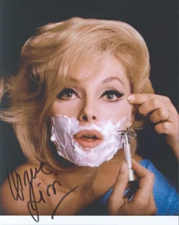 Virna Lisi autograph