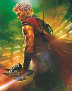 Chris Hemsworth autograph