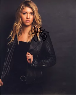 Lexi DiBenedetto autograph