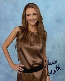 Shira Scott Astrof autograph