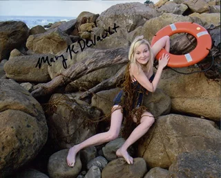 Mary K. DeVault autograph
