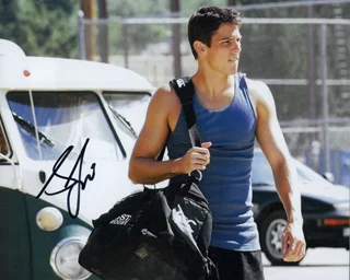Sean Faris autograph