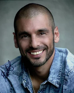 Halasius Bradford autograph