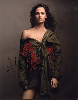 Jennifer Garner autograph