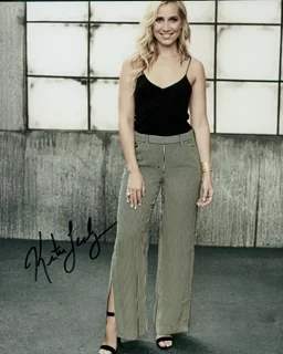 Kristine Leahy autograph