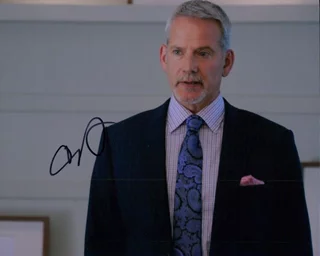 Campbell Scott autograph