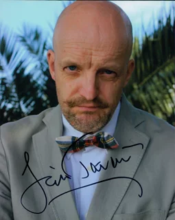 Jim Tavare autograph