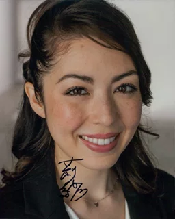 Reesa Marie Ishiyama autograph