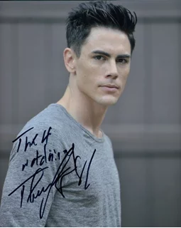 Tom Sandoval autograph