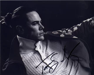 Tom Sandoval autograph