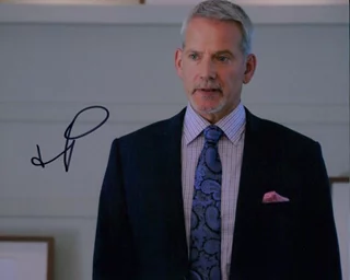 Campbell Scott autograph