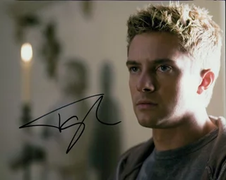 Topher Grace autograph