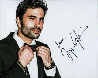 Ignacio Serricchio autograph