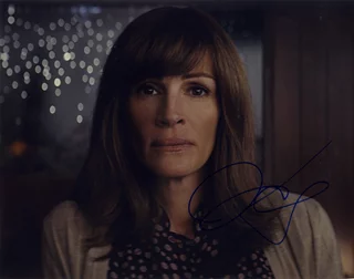 Julia Roberts autograph