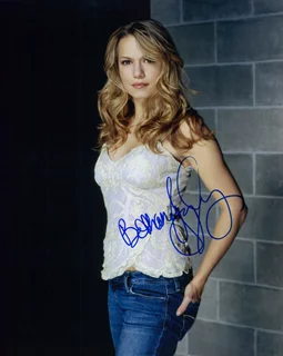 Bethany Joy Lenz autograph