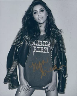 Tiya Sircar autograph