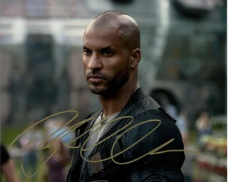 Ricky Whittle autograph