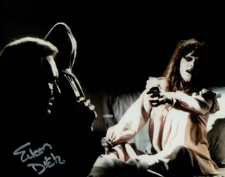 Eileen Dietz autograph