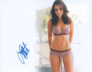 Lacey Chabert autograph