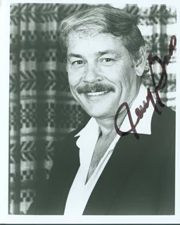 Jerry Buss autograph