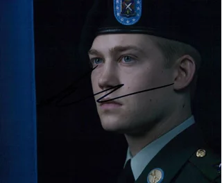 Joe Alwyn autograph