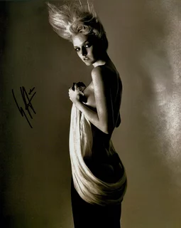 Lydia Hearst autograph